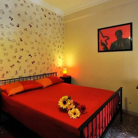 2floor Piramide بيت ضيافة